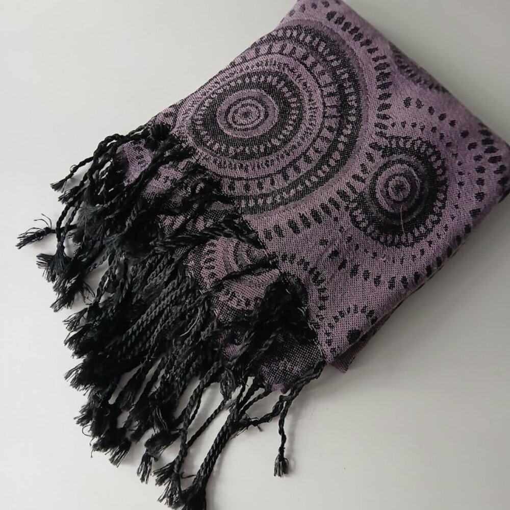 Gorgeous dark & light purple Scarf / Wrap
